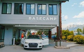 Basecamp Lodge Canmore